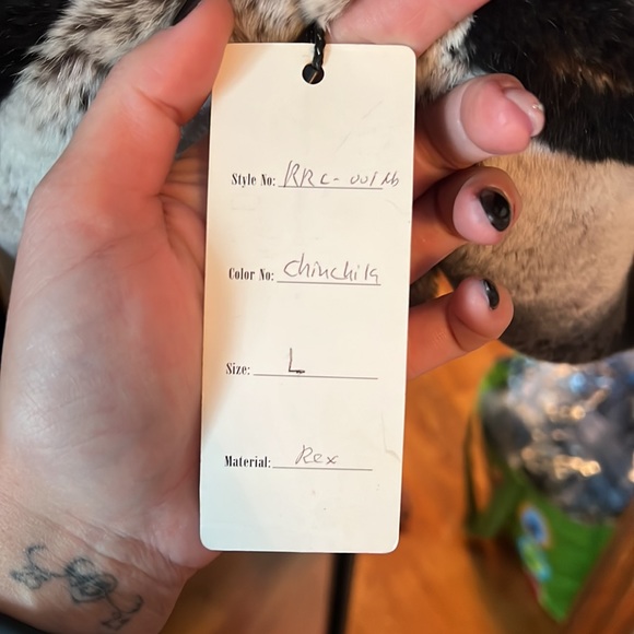 NWT Rex chinchilla coat with a hood )faux leather waist and sleeves) - Picture 8 of 8